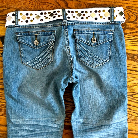 Suko Jeans, Skinny flare cropped leg with belt - Picture 6 of 10